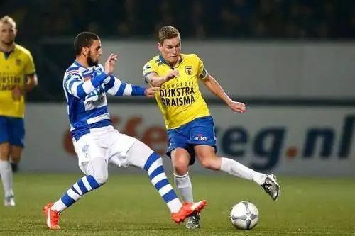 WCBA：四川女篮81：68战胜浙江女篮.