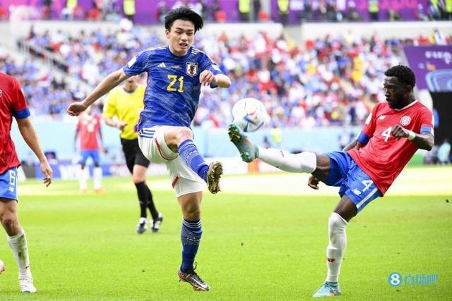 官方：利兹联签下蓝狐后卫贾斯廷；据悉转会费800万+200万镑