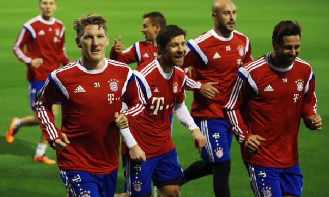 美媒评选现役得分后卫排名：火箭铁闸力压第七，湖人里夫斯惊喜登顶前十