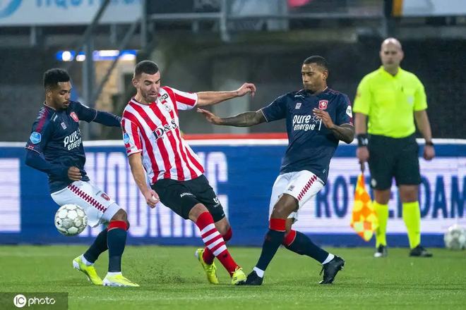 绿军新赛季阵容变动：普里查德预计改打首发 新援西蒙斯担任替补