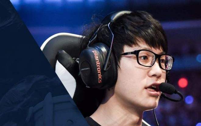 LCS赛区的100 Thieves战队今天官宣了教练组大名单