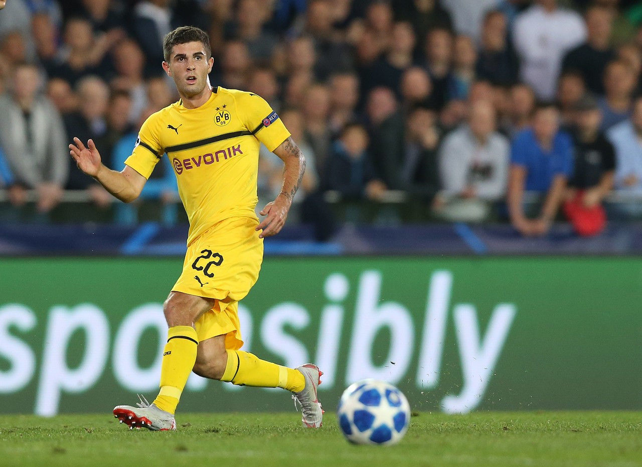 16队参与的乌兹别克斯坦超：中亚规模最大的顶级足球联赛