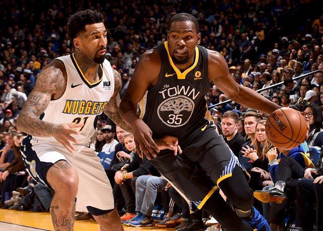 乔-科尔：当年切尔西首回合不敌巴萨后，穆帅痛斥全队没种